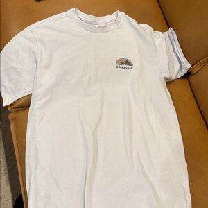 Men’s Patagonia White Tee with Mountain Graphic